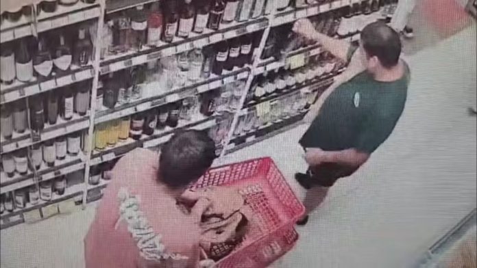 Detuvieron a dos argentinos en Brasil por robar whisky importado de un supermercado