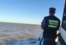 Encontraron con vida al turista argentino que había desaparecido en Punta del Este tras ingresar al mar en una moto de agua