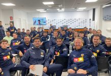 La lección de Pablo Aimar en una charla con entrenadores: “El fútbol es un juego de picardía”