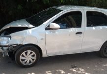 Persecución, vuelco y furioso tiroteo en Merlo tras el robo de un auto