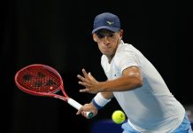 Sebastián Báez sigue de racha en Auckland y ahora tendrá una prueba de fuego: enfrentará a un tenista “invencible” para los argentinos