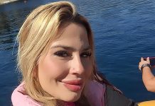 Tiene cinco títulos y abrió un OnlyFans porque no llega a fin de mes: “Me discriminan por mis fotos hot y no me dan trabajo”