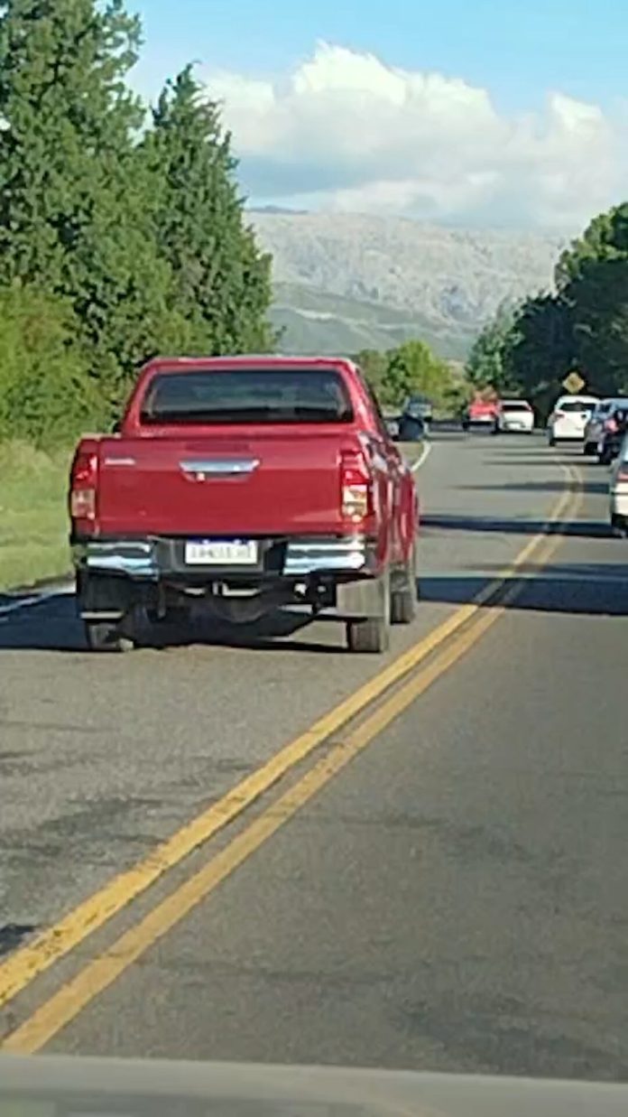 Una conductora realizó maniobras temerarias en Córdoba, todo quedó grabado y recibió la inhabilitación de licencia