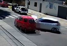 Video: iba rápido, chocó contra un auto y atropelló a un cartonero
