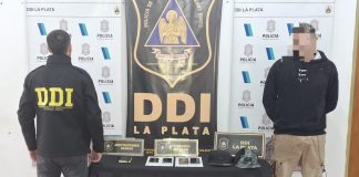 Chocó a un grupo de amigos en Melchor Romero, mató a dos y lo condenaron pero quedó en libertad