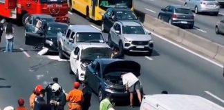 Choque múltiple entre 7 autos en la autopista General Paz: hubo 2 heridos