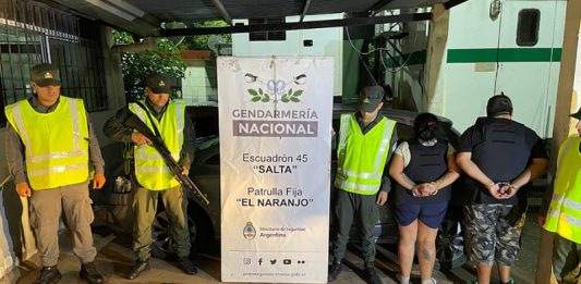 Imputaron a un empleado municipal de Hurlingham y a una mujer tras ser descubiertos cuando transportaban 34 kilos de cocaína