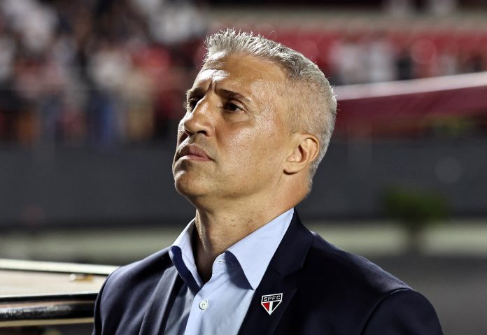 La respuesta de Hernán Crespo al ser consultado sobre la chance de dirigir a River Plate tras la renuncia de Marcelo Gallardo