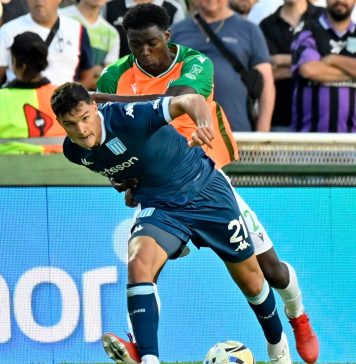 Racing confirmó que Valentín Carboni se rompió el ligamento cruzado de una rodilla y será operado