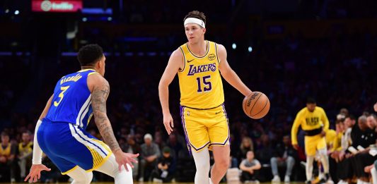 “Vi a Bron hacer una jugada increíble y pensé que no pertenecía a ese nivel”: Austin Reaves y el recuerdo de su llegada a los Lakers