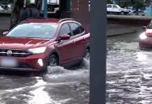 Video: calles anegadas y complicaciones en el AMBA tras la tormenta de la madrugada