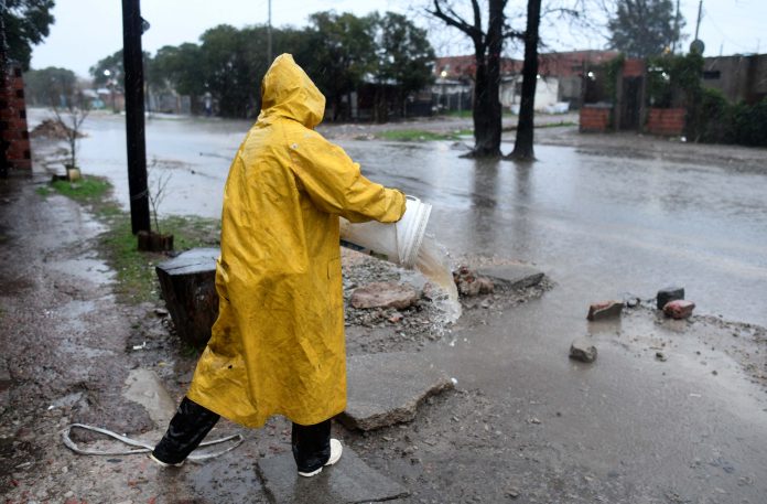Alerta por tormentas: se esperan fuertes lluvias en La Plata y en el interior bonaerense