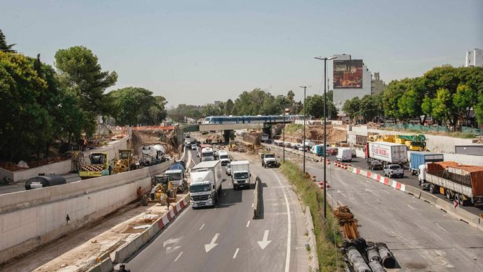 Cerrarán varias autopistas de la Ciudad a partir de hoy: el mapa de los cortes y a qué hora comenzarán