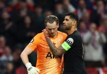 Cometió dos bloopers insólitos y fue sustituido a los 17 minutos: la noche de terror del arquero del Tottenham ante Atlético de Madrid