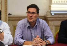 “El agresor atravesaba una situación muy compleja en el ámbito intrafamiliar”, dijo el Ministro de Educación de Santa Fe