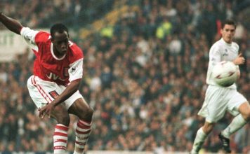 Ian Wright, la sanción más polémica y el día que la Premier League sorprendió a todos