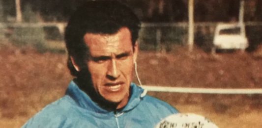 La increíble historia del regreso de Valdano tras el retiro para intentar jugar el Mundial 90: “Después de nadar seis meses, fui a morir en la orilla”