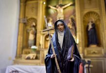 Mama Antula: llevó la espiritualidad como bandera, fundó un centro para practicarla y se convirtió en la primera santa argentina