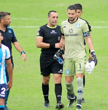 Nuevos chats siembran dudas sobre los arbitrajes en el fútbol argentino: “Ahora que me banquen porque Racing me borra”