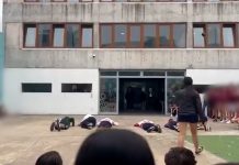 Polémico acto escolar: alumnos de dos colegios bonaerenses simularon el fusilamiento de compañeros para presentar sus buzos de egresados