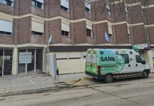 Prohíben a los padres de seis hijos acercarse a ellos por el presunto suministro de cocaína