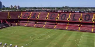 Prohibieron el ingreso a las canchas a un hincha de Colón por agredir a la Policía en el partido con Deportivo Madryn
