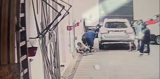 Violenta entradera en Rosario: le dispararon a un policía en el cuello y le robaron el patrullero para huir