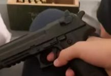 Alarma en un tradicional colegio de Recoleta por un alumno de 13 años que publicó una foto con un arma: “Voy a hacer un tiroteo”