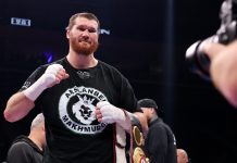 El boxeador ruso que luchó con un oso y se enfrentará a Tyson Fury en Tottenham