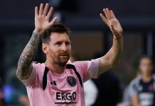 El momento en el que Messi le rompió la cámara a un fotógrafo de un pelotazo en la previa del partido del Inter Miami