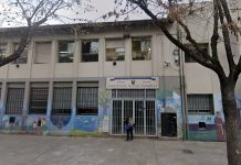 Incautaron un revólver, una navaja y dispositivos electrónicos tras amenazas en 4 escuelas porteñas