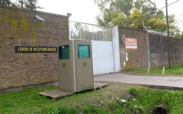 La justicia ordenó el cierre de un centro de menores en La Plata por fallas edilicias y denuncias de violencia