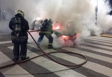 Recoleta: un auto se prendió fuego en plena avenida Córdoba