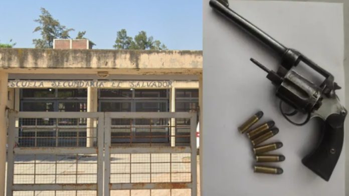 Un alumno fue al colegio en Tucumán con un revólver cargado con seis balas: lo redujeron en plena clase