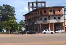 Un hombre apuñaló en el pecho y mató a otro en medio de una discusión de tránsito en Misiones