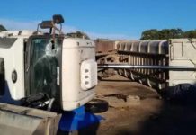 Un hombre en el parque industrial de Paraná tras ser aplastado por la cabina de un camión