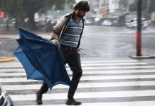 Vuelven las lluvias y bajan las temperaturas: cómo estará el tiempo esta semana en el AMBA, según el SMN