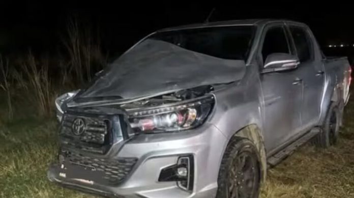 Dos jóvenes murieron en un choque entre una moto y una camioneta en el sur de Córdoba