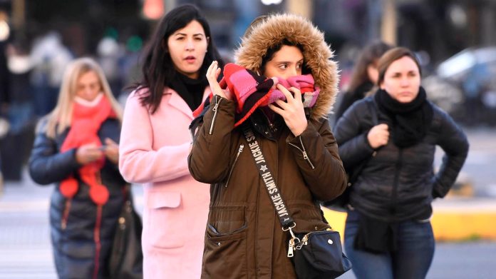Frío en el AMBA: qué dice el pronóstico del tiempo para el fin de semana largo