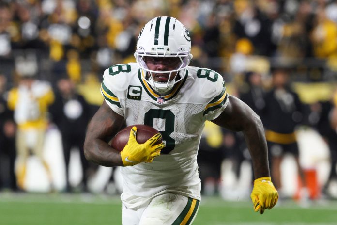 Josh Jacobs, corredor de los Packers, fue arrestado por cargos de abuso doméstico en Wisconsin