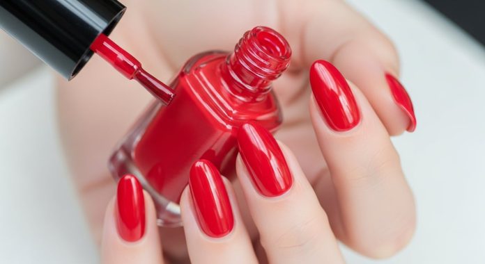 La ANMAT actualizó la lista de sustancias prohibidas para la producción de cosméticos