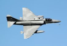 La Fuerza Aérea retiró los históricos A-4AR Fightinghawk tras casi 60 años de servicio