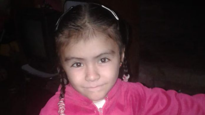“Por tu culpa me van a meter preso”: el duro relato en Cámara Gesell de la hermana de la nena hallada muerta en Santiago del Estero