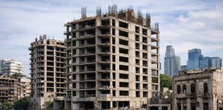 Qué pasa con los edificios abandonados en Buenos Aires y por qué podrían convertirse en viviendas