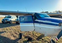 Qué se sabe del operativo que detuvo al avión que aterrizó con más de 300 kilos de cocaína en Santa Fe