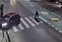 Rosario: una mujer pasó con el auto por un paseo peatonal, fue grabada por las cámaras y recibió una multa millonaria