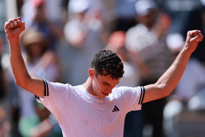 Tras su histórica victoria ante Sinner, Juan Manuel Cerúndolo superó una épica batalla de 6 horas y 427 puntos: se clasificó a octavos de final de Roland Garros