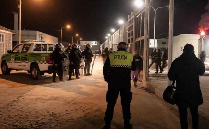 Una madre intentó ingresar drogas a un instituto de menores días después de que realizaran un motín