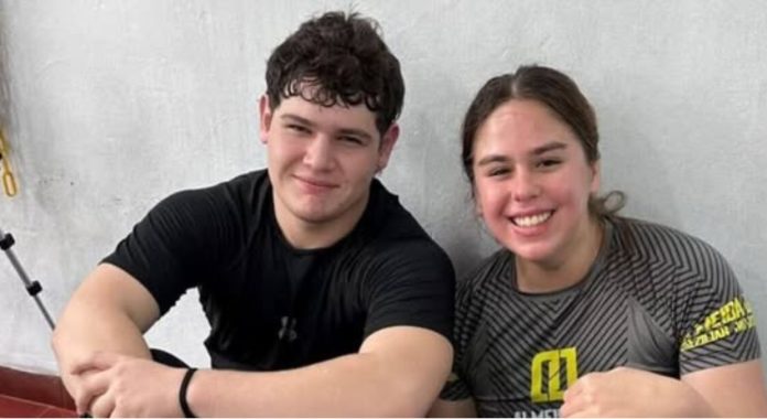 Volvían del gimnasio y murieron al chocar contra un camión en Corrientes: tenían 17 y 18 años