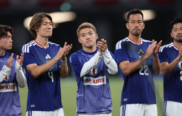 25 mujeres sobrevivientes de un tsunami y un secreto milenario: la historia detrás de la camiseta de Japón para el Mundial 2026